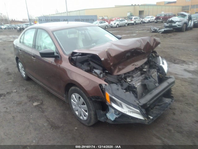 3VW267AJ5GM395563 VOLKSWAGEN JETTA SEDAN Photo 1