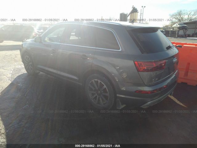 WA1LAAF79HD002915 Audi Q7 2017. Фото: 2