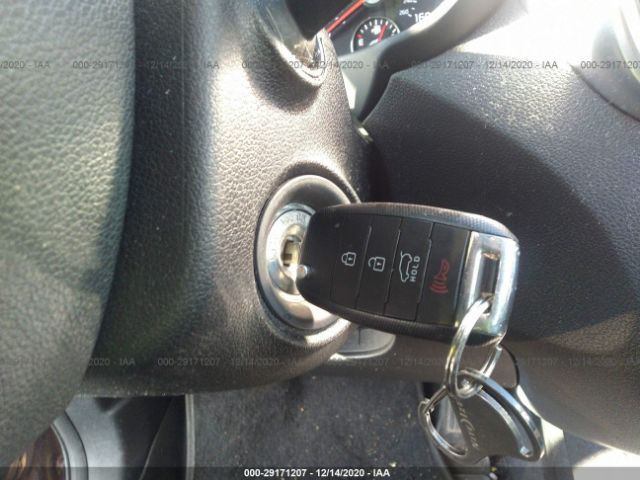 5XYPHDA56GG008102 KIA SORENTO EX