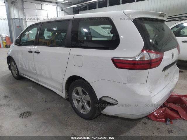 2018 Toyota Sienna, VIN: 5TDZZ3DC9JS929475