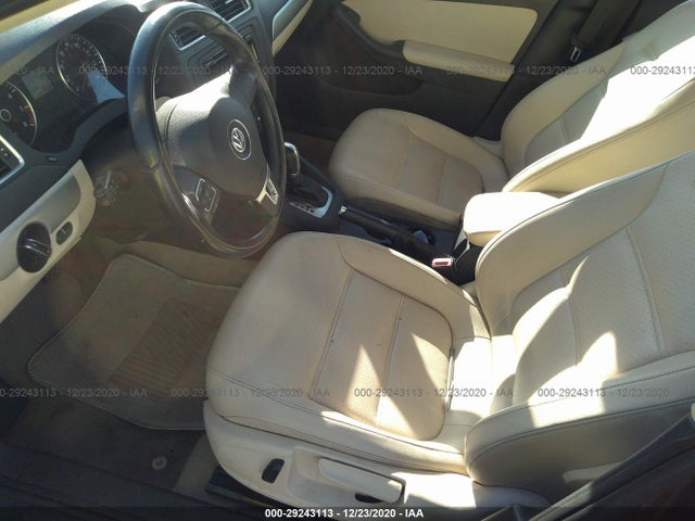 2014 VOLKSWAGEN JETTA SEDAN SE W/CONNECTIVITY VIN: 3VWD17AJ3EM322325