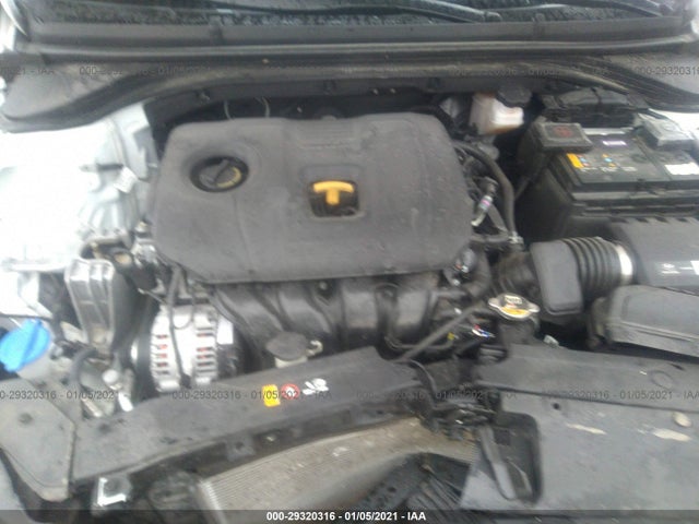 Hyundai Elantra 2019 5NPD74LF2KH475014 Image 10