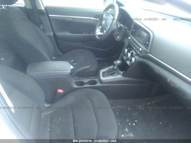 Hyundai Elantra 2019 5NPD74LF2KH475014 Image 5