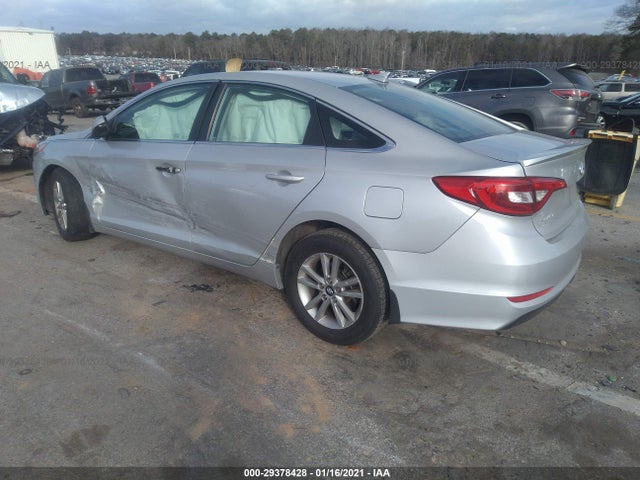 2015 HYUNDAI SONATA 2.4L SE VIN: 5NPE24AF6FH207434
