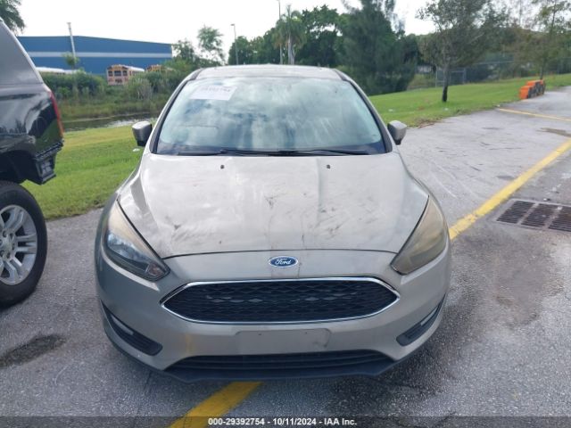 1FADP3K23FL244543 Ford FOCUS SE