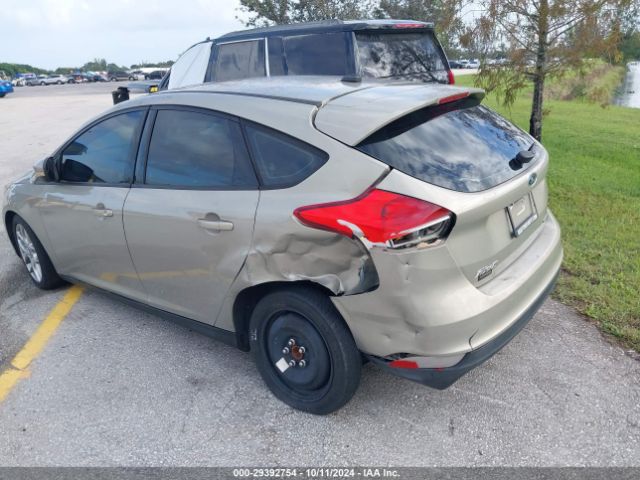 1FADP3K23FL244543 Ford FOCUS SE