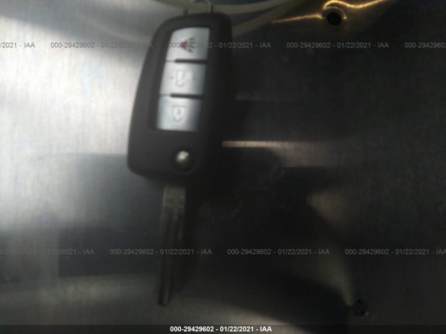 29429602 :رقم المزاد ، KNMAT2MT6GP694187 vin ، 2016 Nissan Rogue Sv/sl/s مزاد بيع