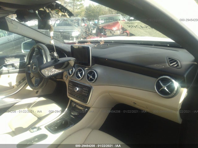 2017 Mercedes-Benz GLA-Class, VIN: WDCTG4EB1HJ316503