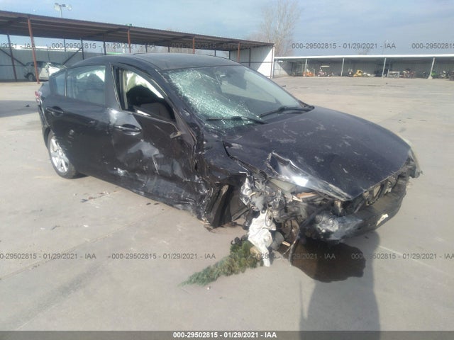 JM1BL1VF8B1385503 MAZDA MAZDA3 Photo 1