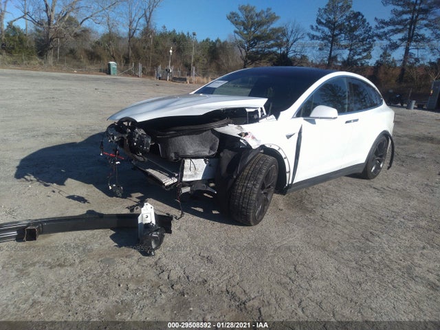 5YJXCAE44JF144807 Tesla 2018