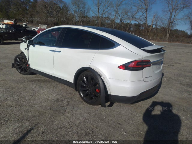 5YJXCAE44JF144807 Tesla 2018