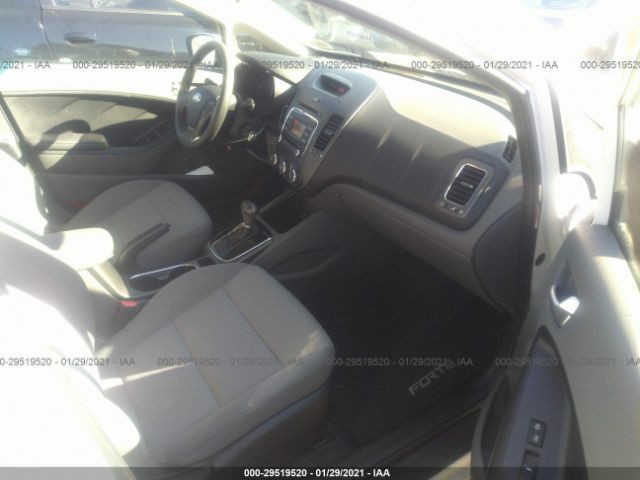 3KPFK4A73HE159489 KIA FORTE LX