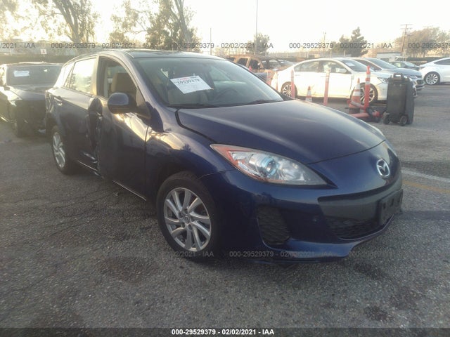 JM1BL1L83C1558933 MAZDA MAZDA3 Photo 1
