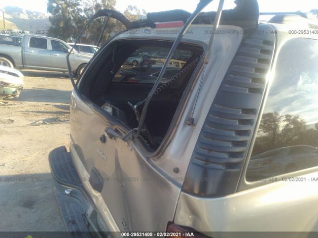 1GNEK13T51J200337 2001 CHEVROLET TAHOE фото продажи на аукционе Америки no.6