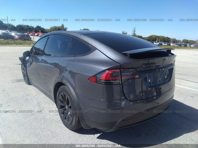 2018 TESLA MODEL X 5YJXCBE22JF103550 Photo 2