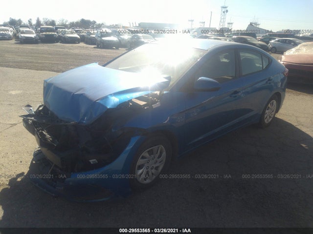 Hyundai Elantra 2017 5NPD74LF1HH204387 Image 2