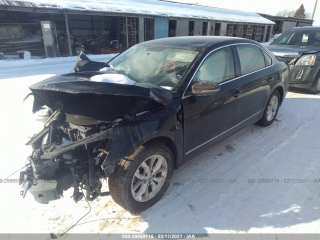1VWAT7A38GC016966 Volkswagen Passat 1.8t S