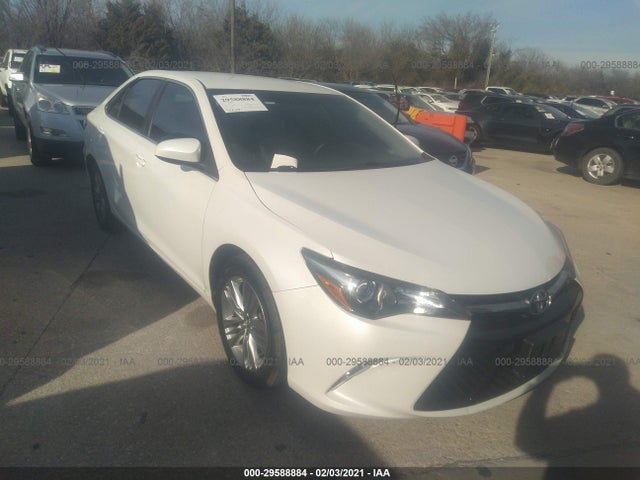 4T1BF1FK2FU939640 TOYOTA CAMRY Photo 1