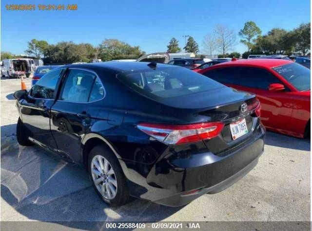 Toyota Camry 2020 -auction- 2