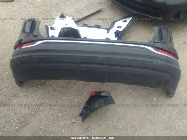 3GKALPEV3ML303571 GMC lyx