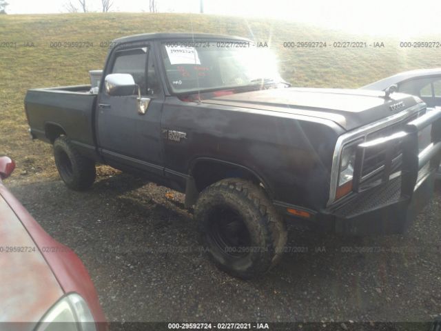 1B7HW04YXJS625612 DODGE W-SERIES Photo 1