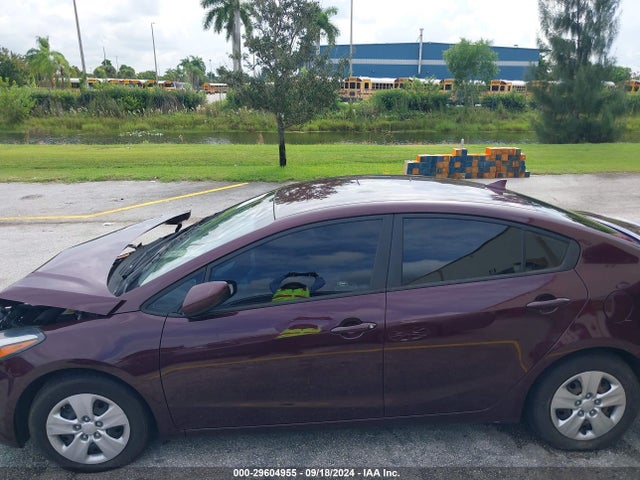 KIA FORTE LX 2018 3KPFK4A78JE258900 Image 13