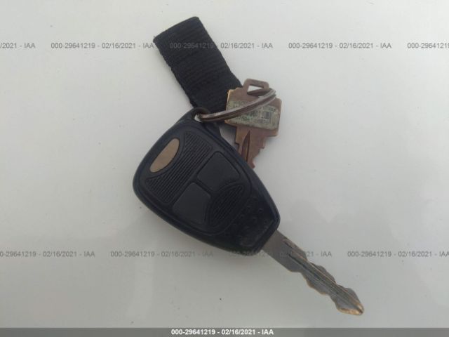 2006 CHRYSLER TOWN & COUNTRY 1A4GP44R36B568700 Photo 10