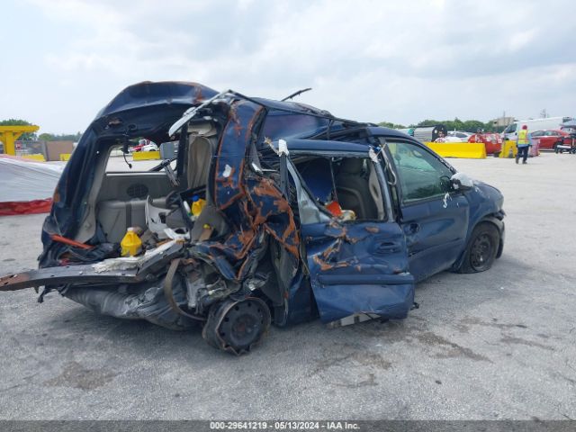 2006 CHRYSLER TOWN & COUNTRY 1A4GP44R36B568700 Photo 3
