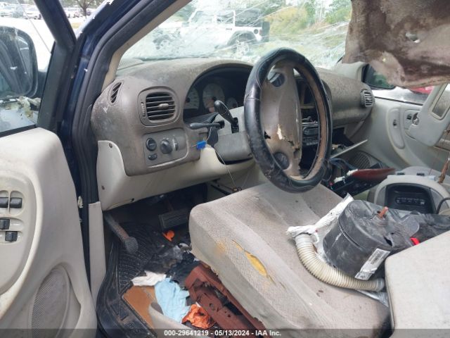 2006 CHRYSLER TOWN & COUNTRY 1A4GP44R36B568700 Photo 4