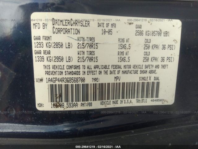 2006 CHRYSLER TOWN & COUNTRY 1A4GP44R36B568700 Photo 8