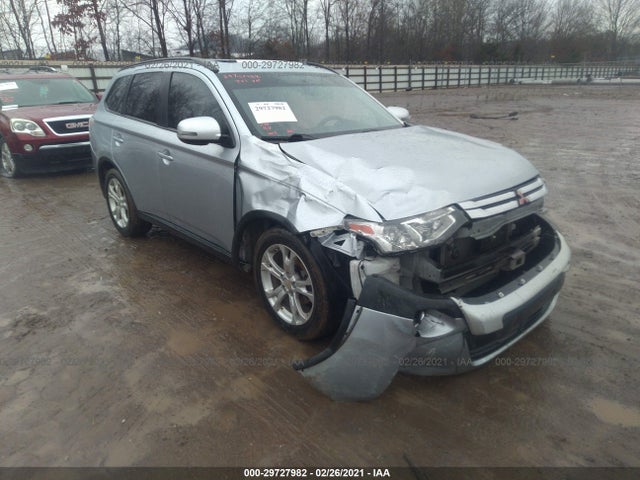 JA4AD3A39FZ006803 MITSUBISHI OUTLANDER Photo 1