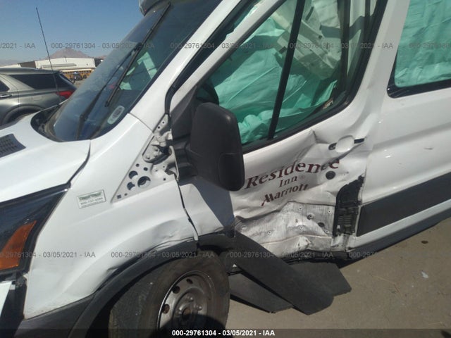 1FBZX2CM5JKA05993 Ford Transit Passenger Wagon Xl/xlt
