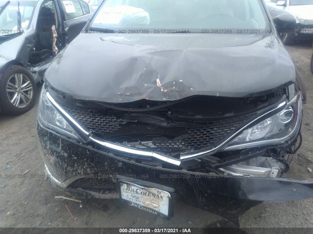 2C4RC1EG9HR832528 Chrysler Pacifica Touring-l Plus