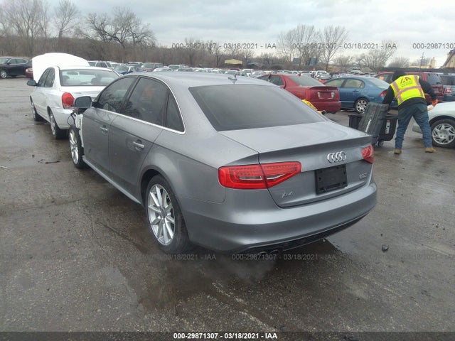 WAUFFAFLXGN008472 Audi A4 Premium Plus