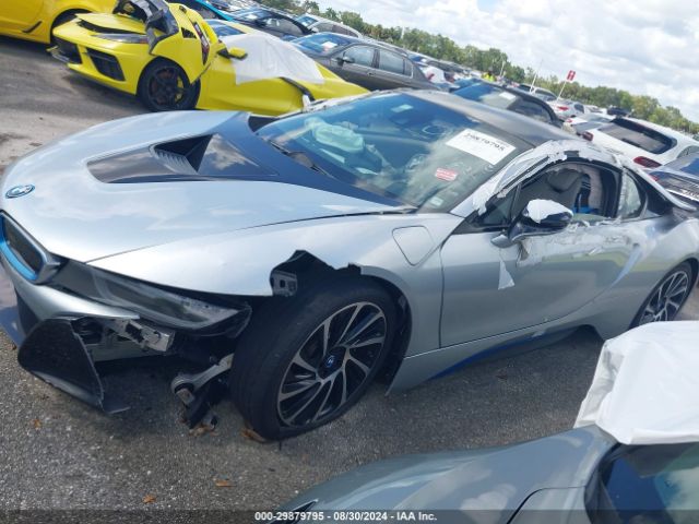 WBY2Z2C58FV674618 BMW I8