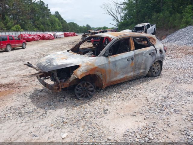 KM8J23A44HU347252 Hyundai TUCSON SE