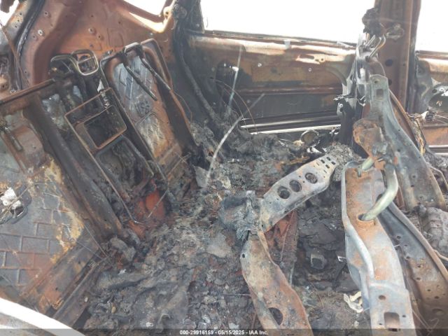 KM8J23A44HU347252 Hyundai TUCSON SE