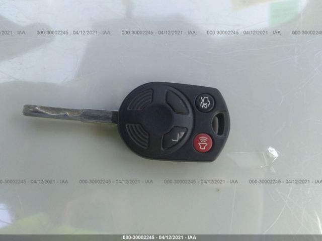 1FADP3F25GL332327 Ford FOCUS SE