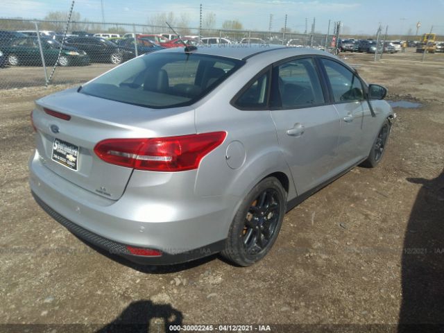 1FADP3F25GL332327 Ford FOCUS SE