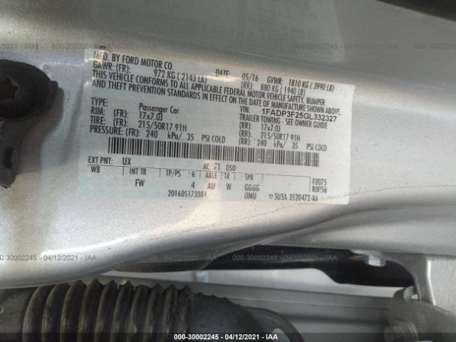 1FADP3F25GL332327 Ford FOCUS SE
