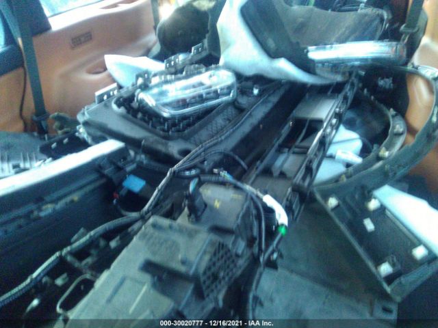 5LM5J9XC4MGL04977 Lincoln Aviator Black Label