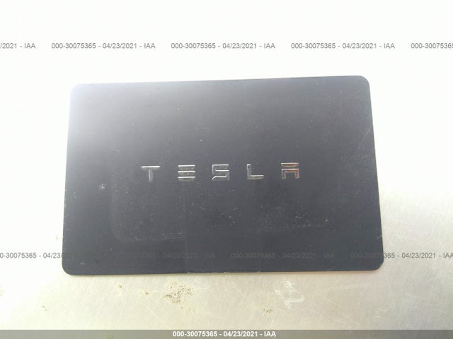 Tesla Model Y Long Range 2020 5YJYGDEE1LF051393 Image 3