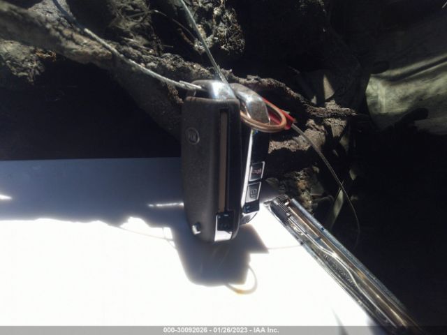 KNDEU2AA8M7057086 KIA SELTOS S