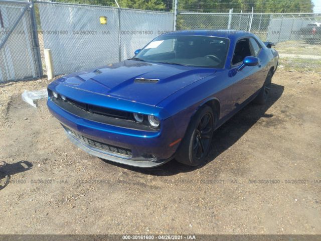 2C3CDZAG4JH216887 Dodge Challenger Sxt