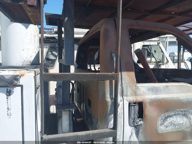 1FDNF7DC3HDB04824 Ford F-750 Diesel