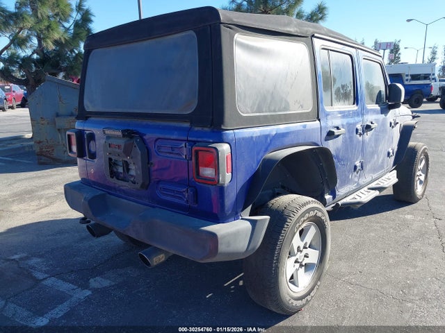 1C4HJXDGXKW677847 Jeep Wrangler Unlimited Sport S 4x4