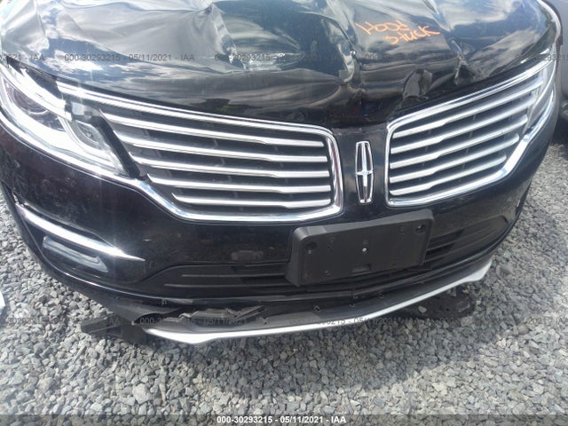 2018 Lincoln MKC, VIN: 5LMCJ2C90JUL13892