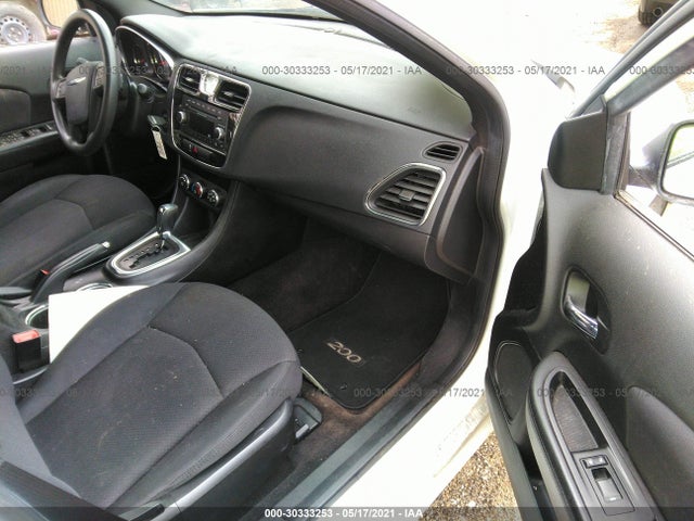 Chrysler 200 LX 2012 1C3CCBAB7CN273769 Image 5