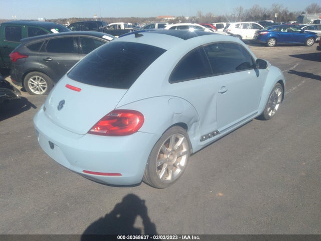2013 VOLKSWAGEN BEETLE 3VWJX7AT3DM679716 Photo 3