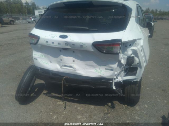1FMCU9G60LUB98877 Ford ESCAPE SE